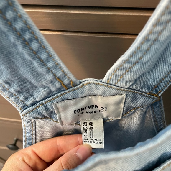 Light wash denim overalls - Picture 2 of 2